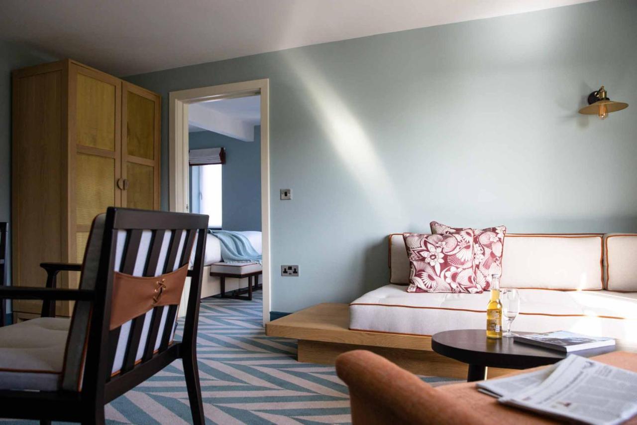 The Relais Cooden Beach And Spa Bexhill-on-Sea ภายนอก รูปภาพ