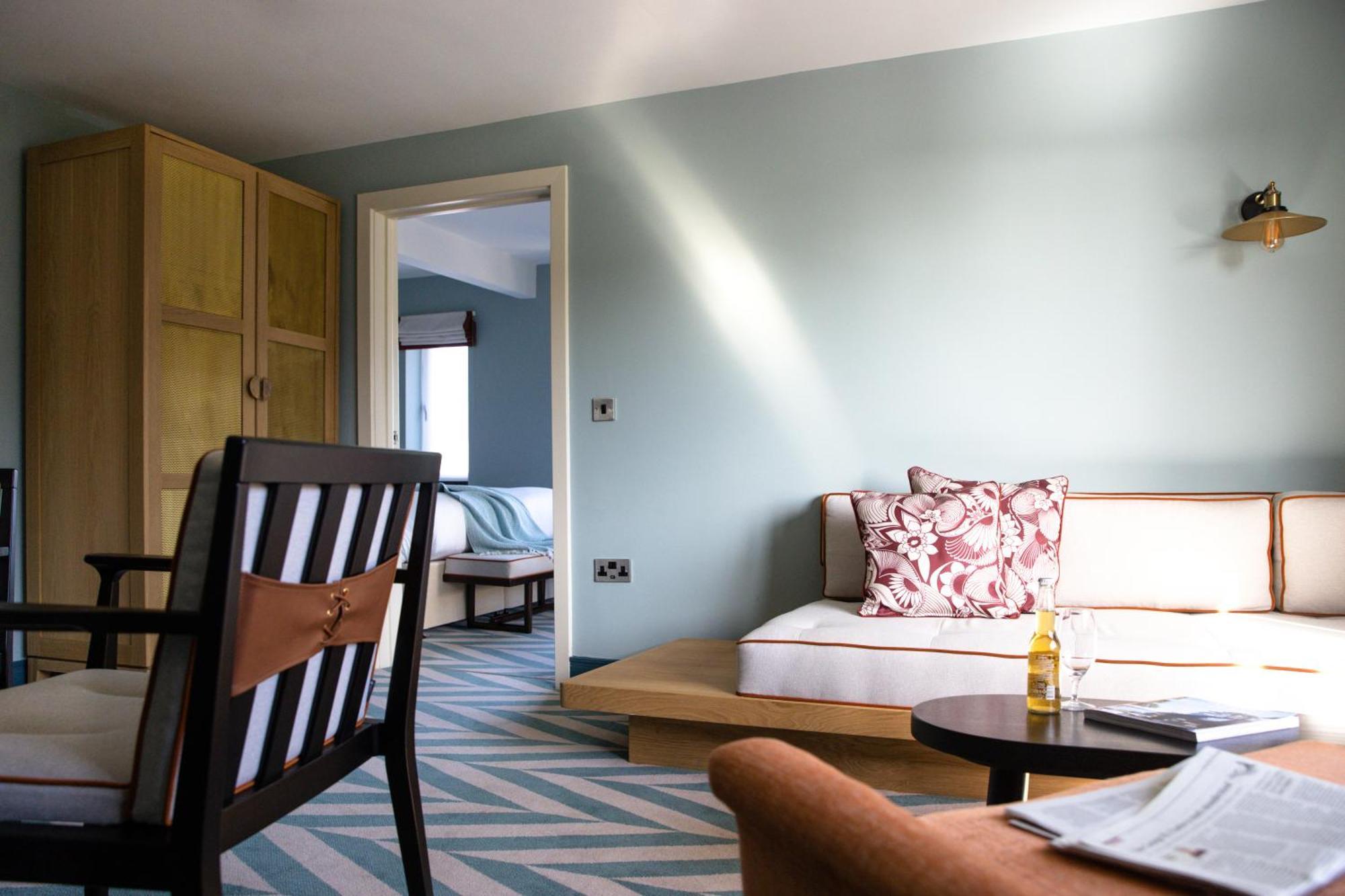 The Relais Cooden Beach And Spa Bexhill-on-Sea ภายนอก รูปภาพ
