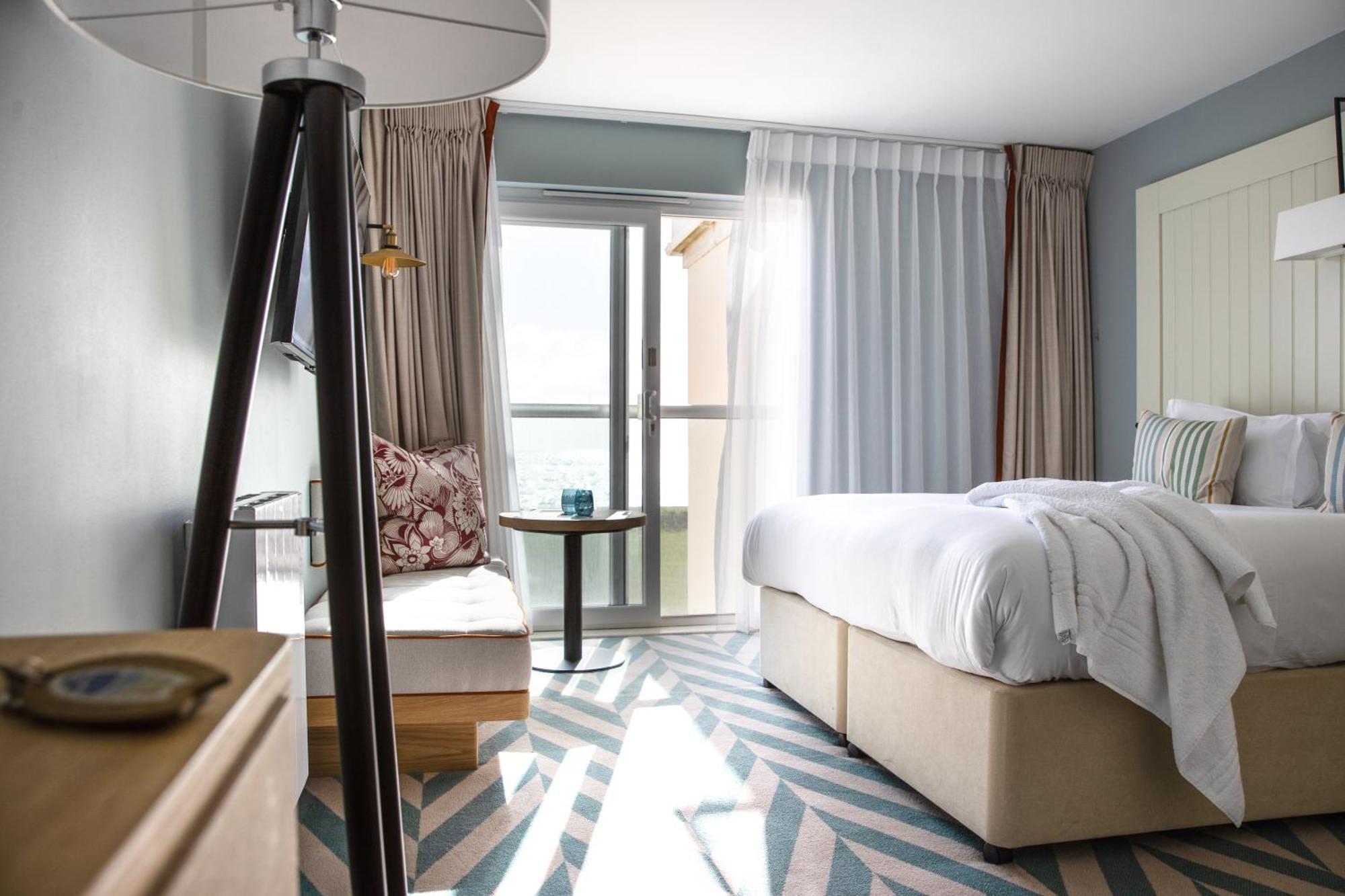 The Relais Cooden Beach And Spa Bexhill-on-Sea ภายนอก รูปภาพ